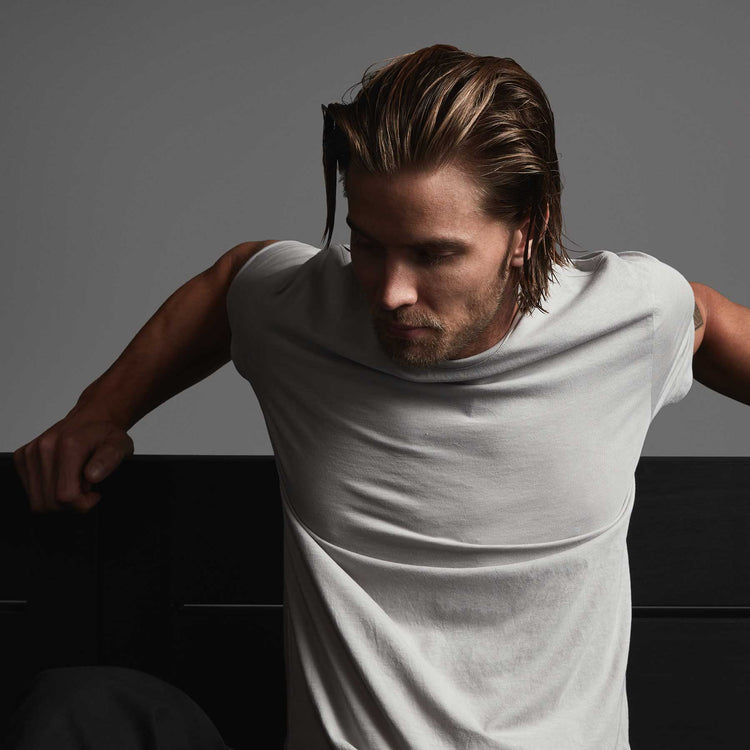 Clean Finish Jersey Short Sleeve Crew in Fog | James Perse Los Angeles
