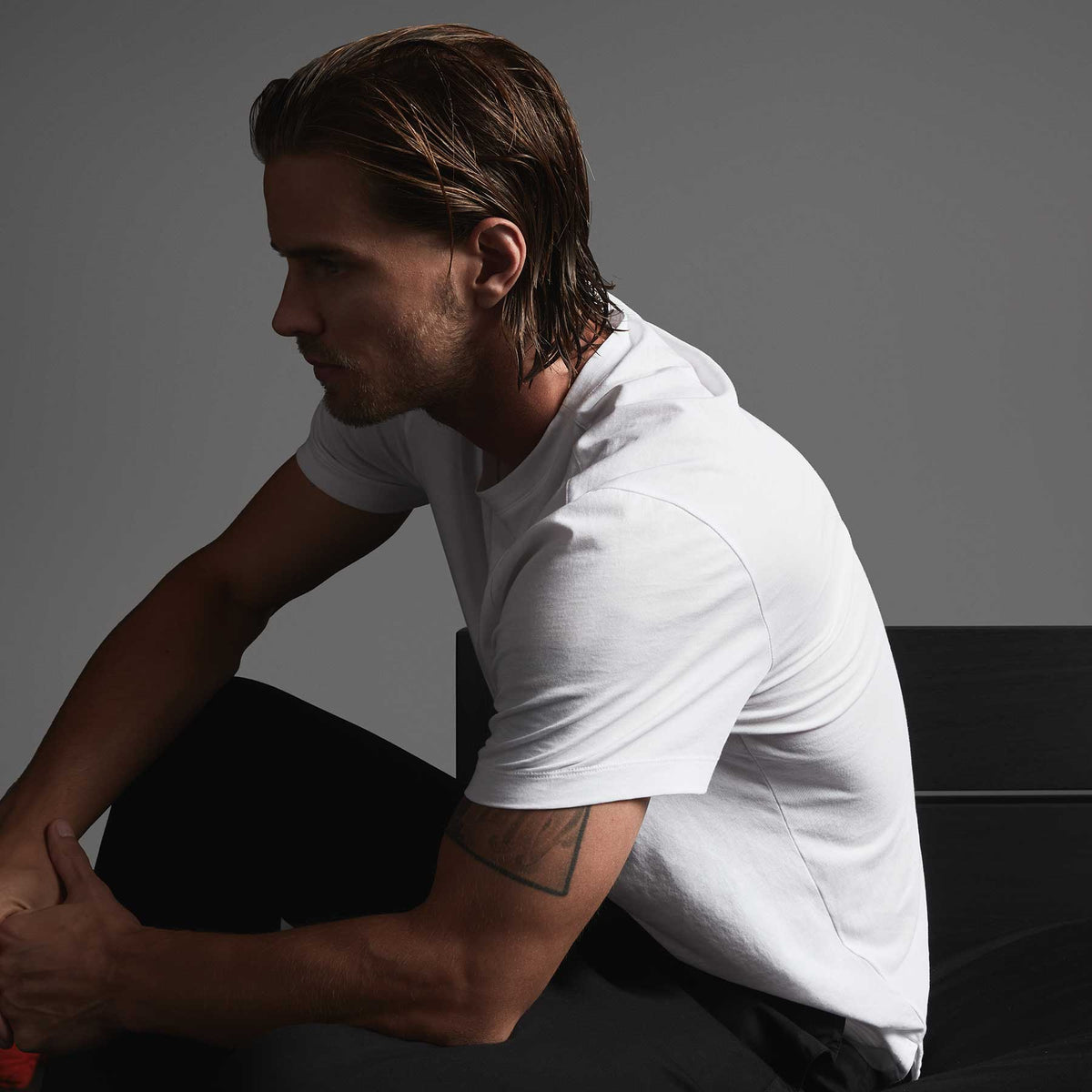 Clean Finish Jersey Short Sleeve Crew in White | James Perse Los Angeles