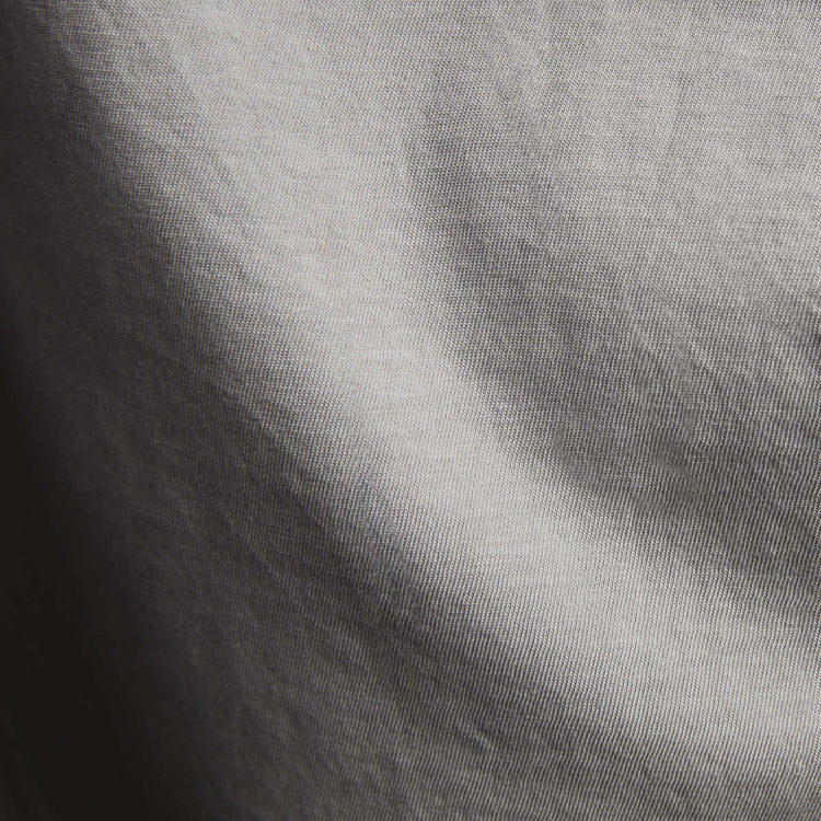 Clean Finish Jersey Long Sleeve Crew in Fog | James Perse Los Angeles