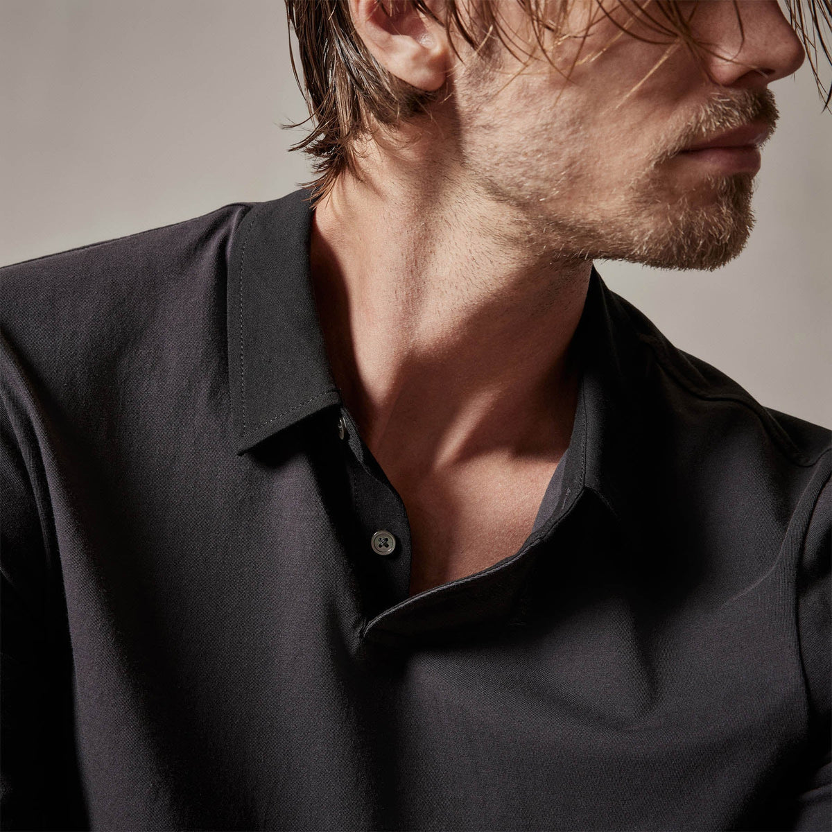 Clean Finish Jersey Contrast Polo in Magma/Black | James Perse Los Angeles