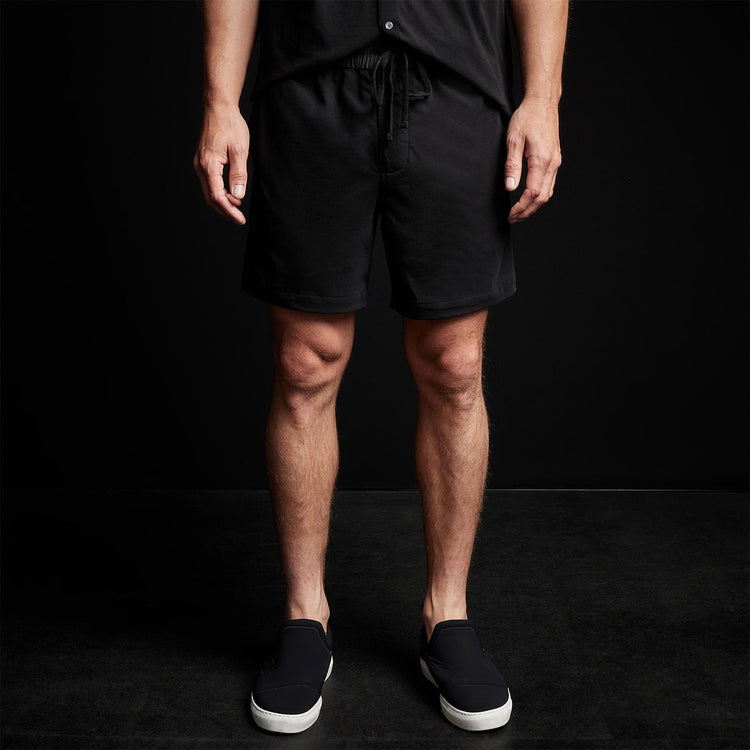 Clean Finish Jersey Short in Black | James Perse Los Angeles