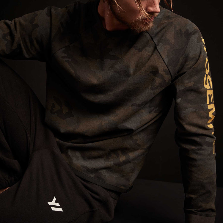 Camo Heavy Jersey Raglan Pullover - Black Forest Camo | James Perse Los Angeles