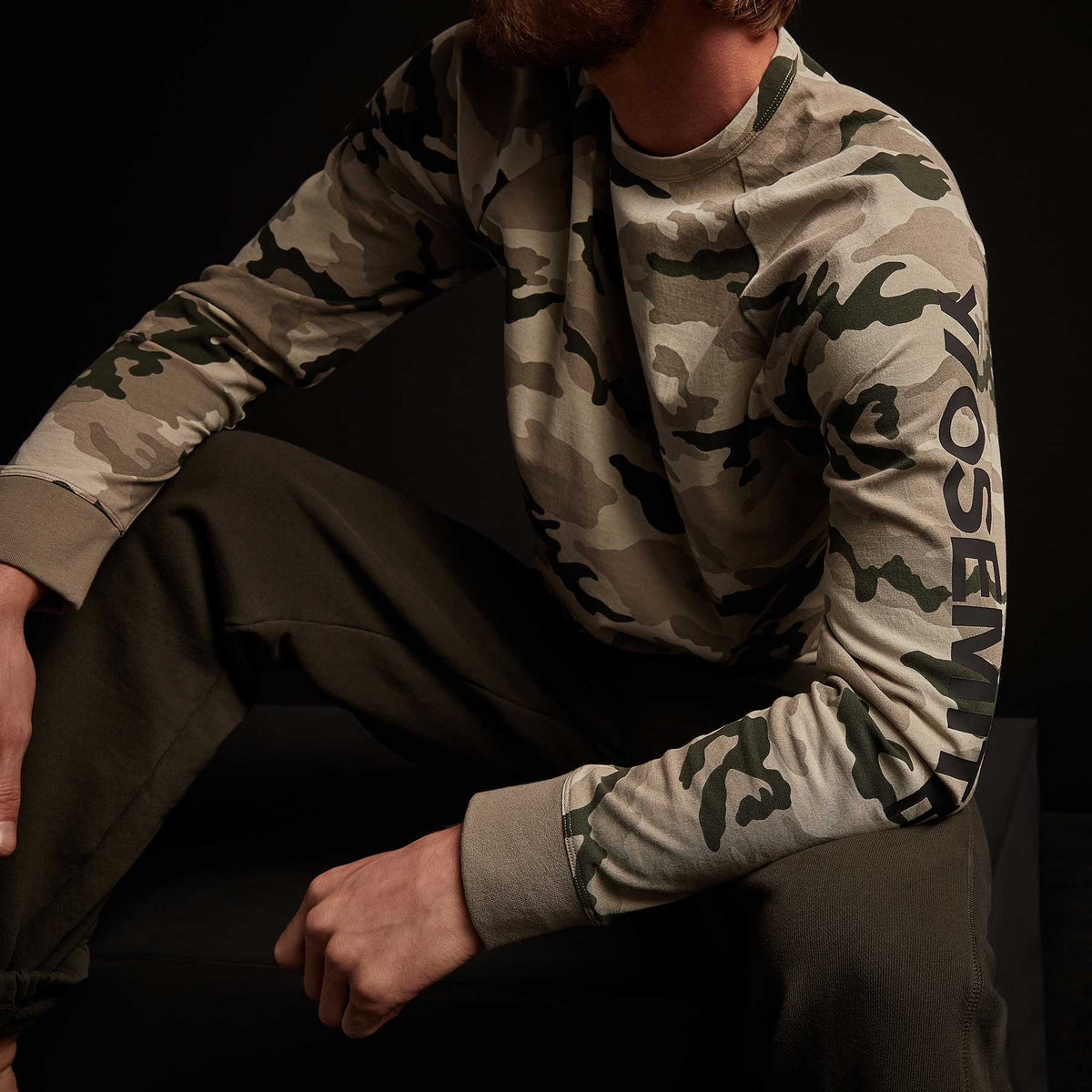 Camo Heavy Jersey Raglan Pullover - Dune Camo | James Perse Los Angeles