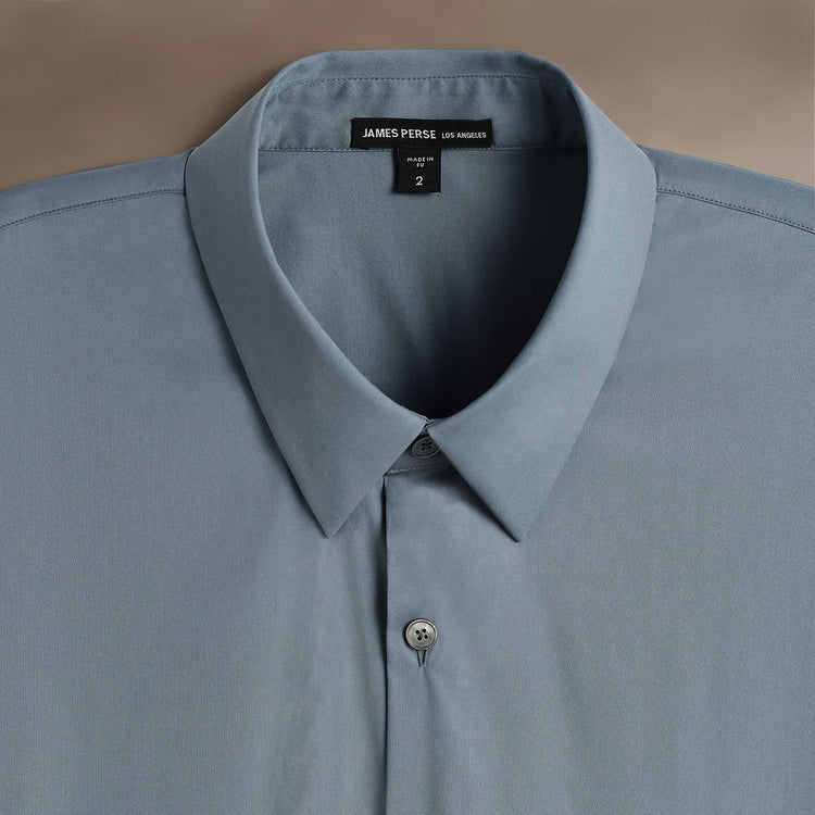 Matte Stretch Poplin Dress Shirt in Cascade | James Perse Los Angeles