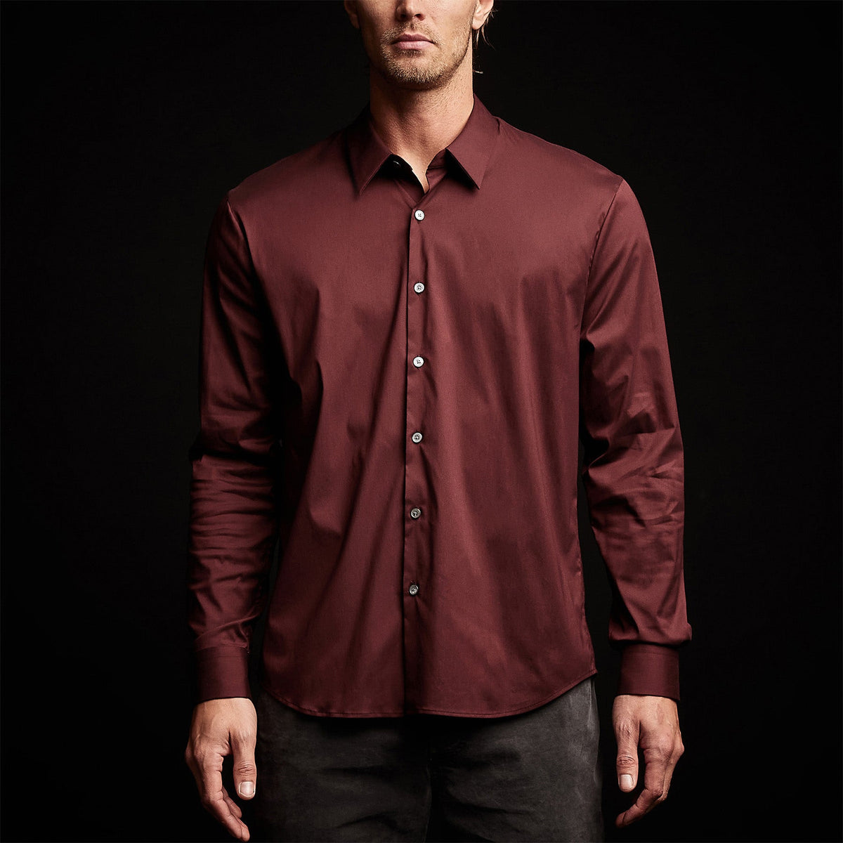 Matte Stretch Poplin Dress Shirt in Port | James Perse Los Angeles