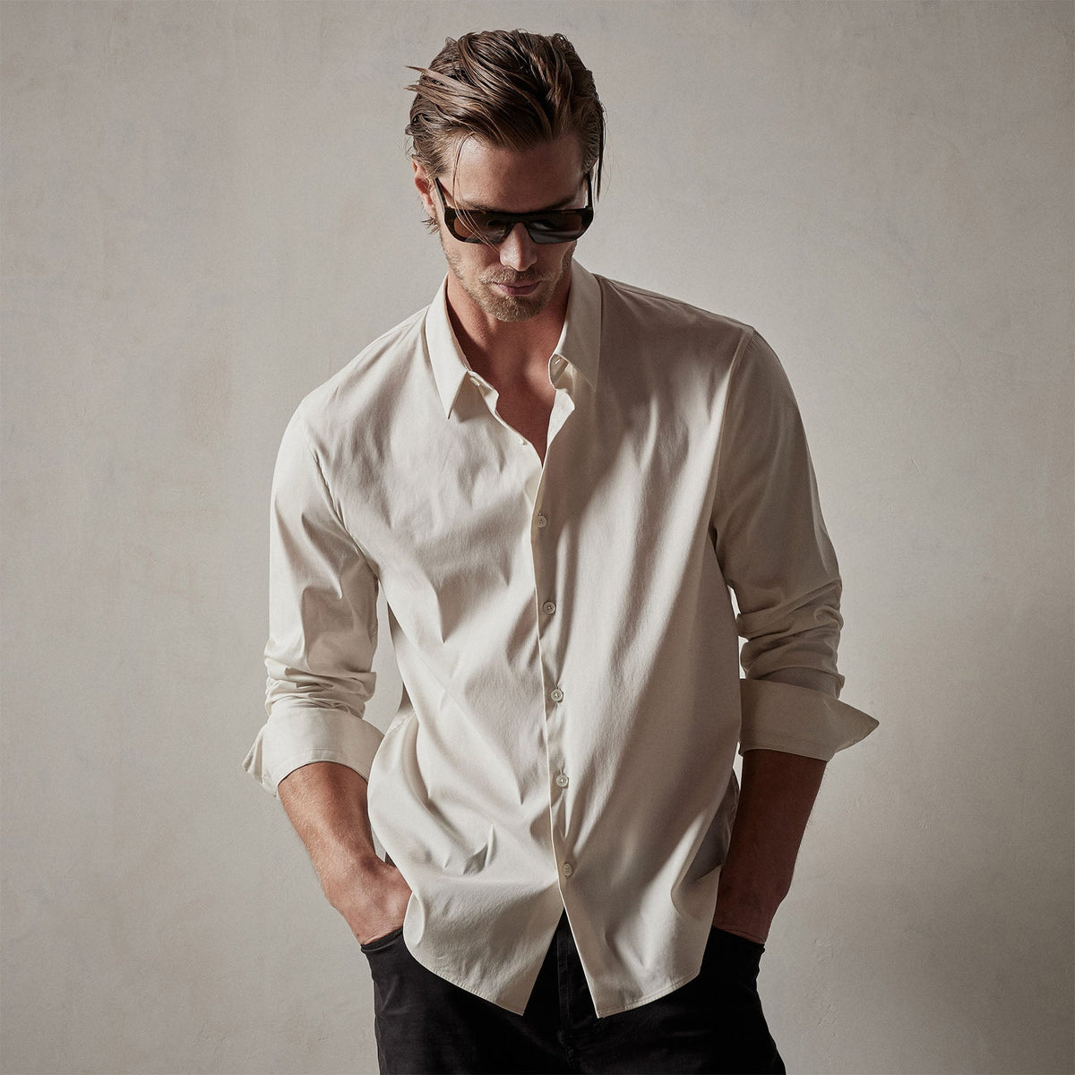 Matte Stretch Poplin Dress Shirt in Sand | James Perse Los Angeles
