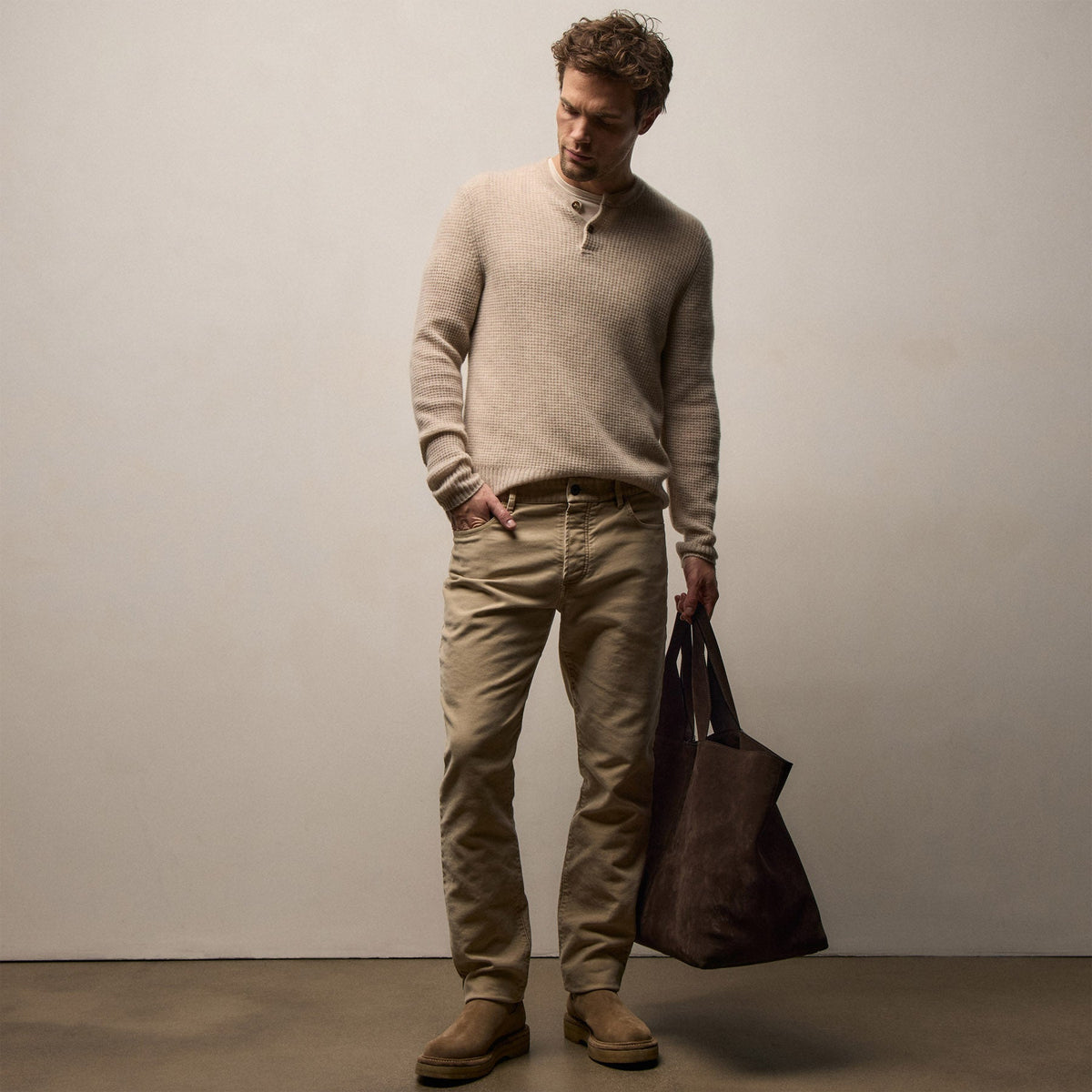 Cotton Moleskin 5 Pocket Pant in Light Khaki Pigment | James Perse Los Angeles