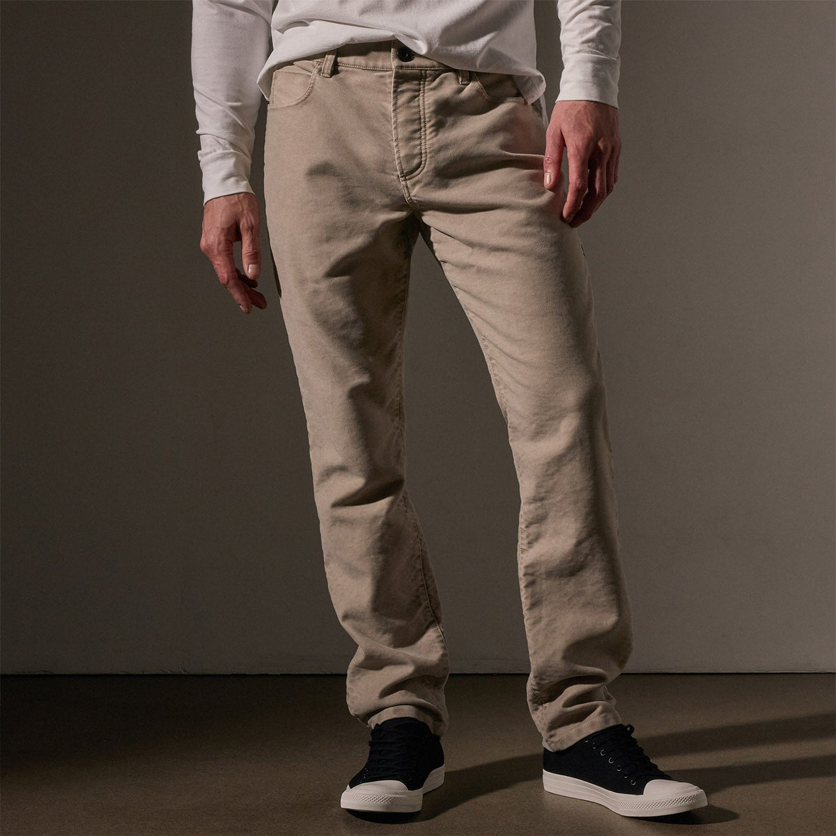Woven Cotton Terry 5 Pocket in Light Tan Pigment | James Perse Los Angeles