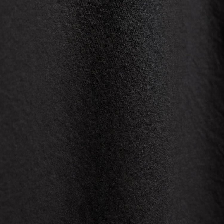 Stretch Poplin Shirt in Black | James Perse Los Angeles