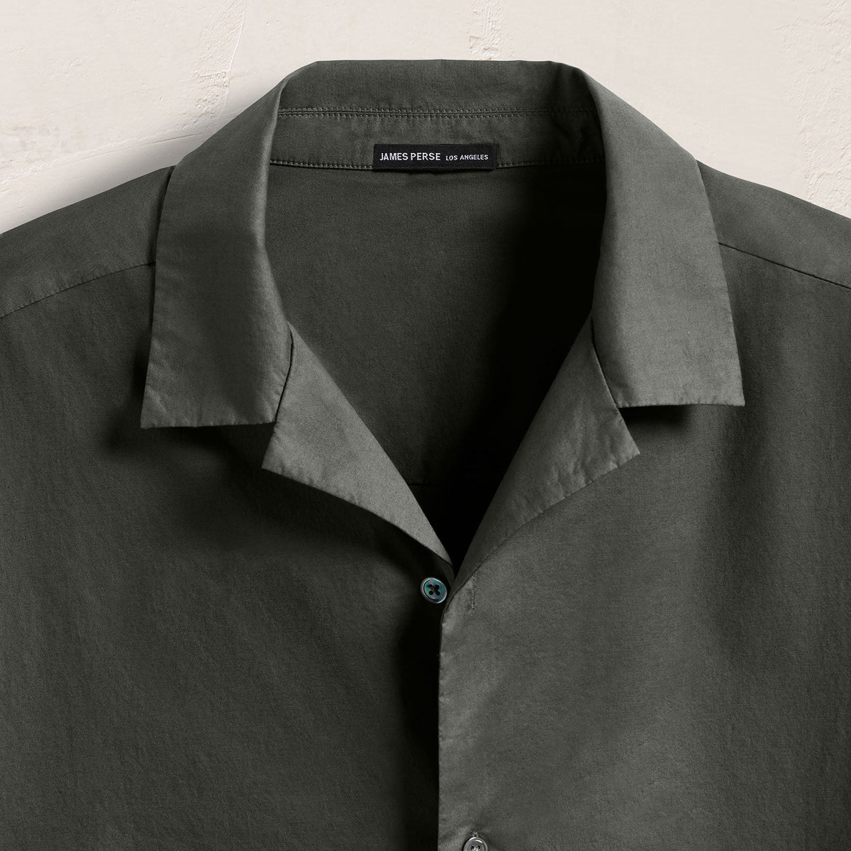 Oversized Stretch Poplin Short Sleeve Shirt in Granite | James Perse Los Angeles