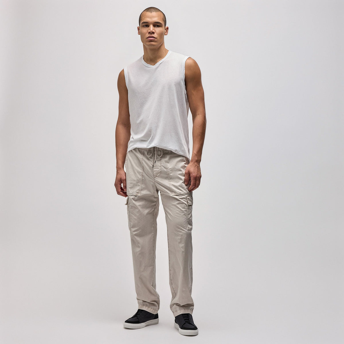 Cotton Poplin Cargo in Salt Pigment | James Perse Los Angeles