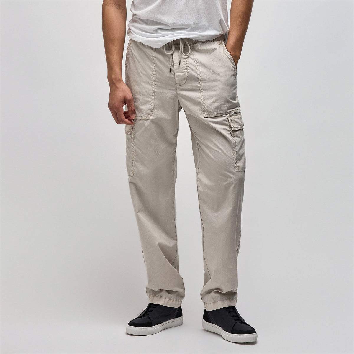 Cotton Poplin Cargo in Salt Pigment | James Perse Los Angeles