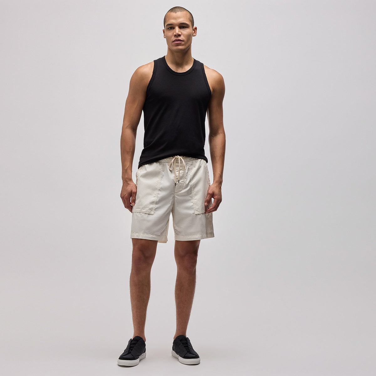 Cotton Poplin Pocket Short in Cotton Pigment | James Perse Los Angeles