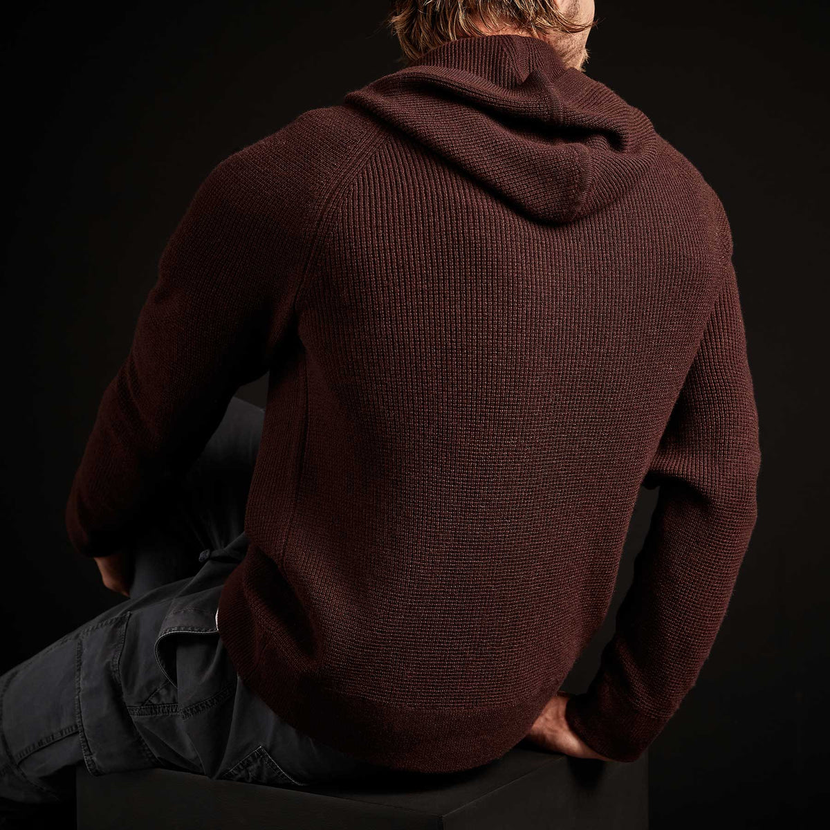 Cashmere Thermal Raglan Hooded Sweater - Red Earth | James Perse Los Angeles