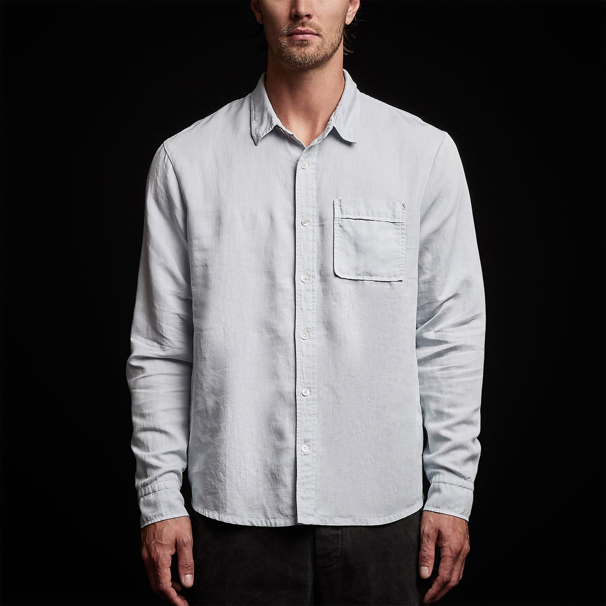 Cotton Linen Twill Classic Fit Shirt in Baby Blue Pigment | James Perse Los Angeles