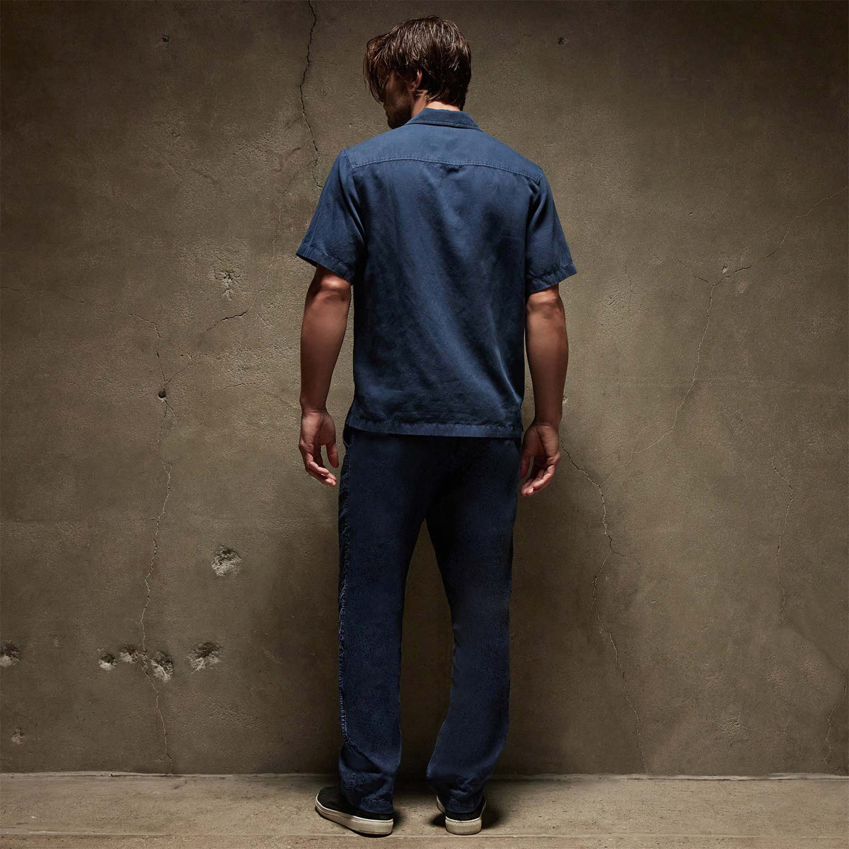 Cotton Linen Short Sleeve in Imperial Pigment | James Perse Los Angeles