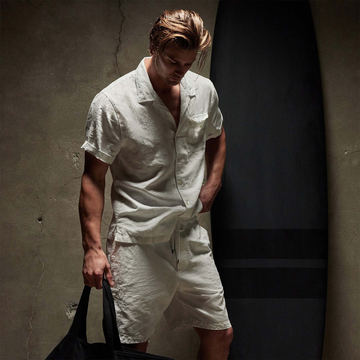 Cotton Linen Short Sleeve in White | James Perse Los Angeles