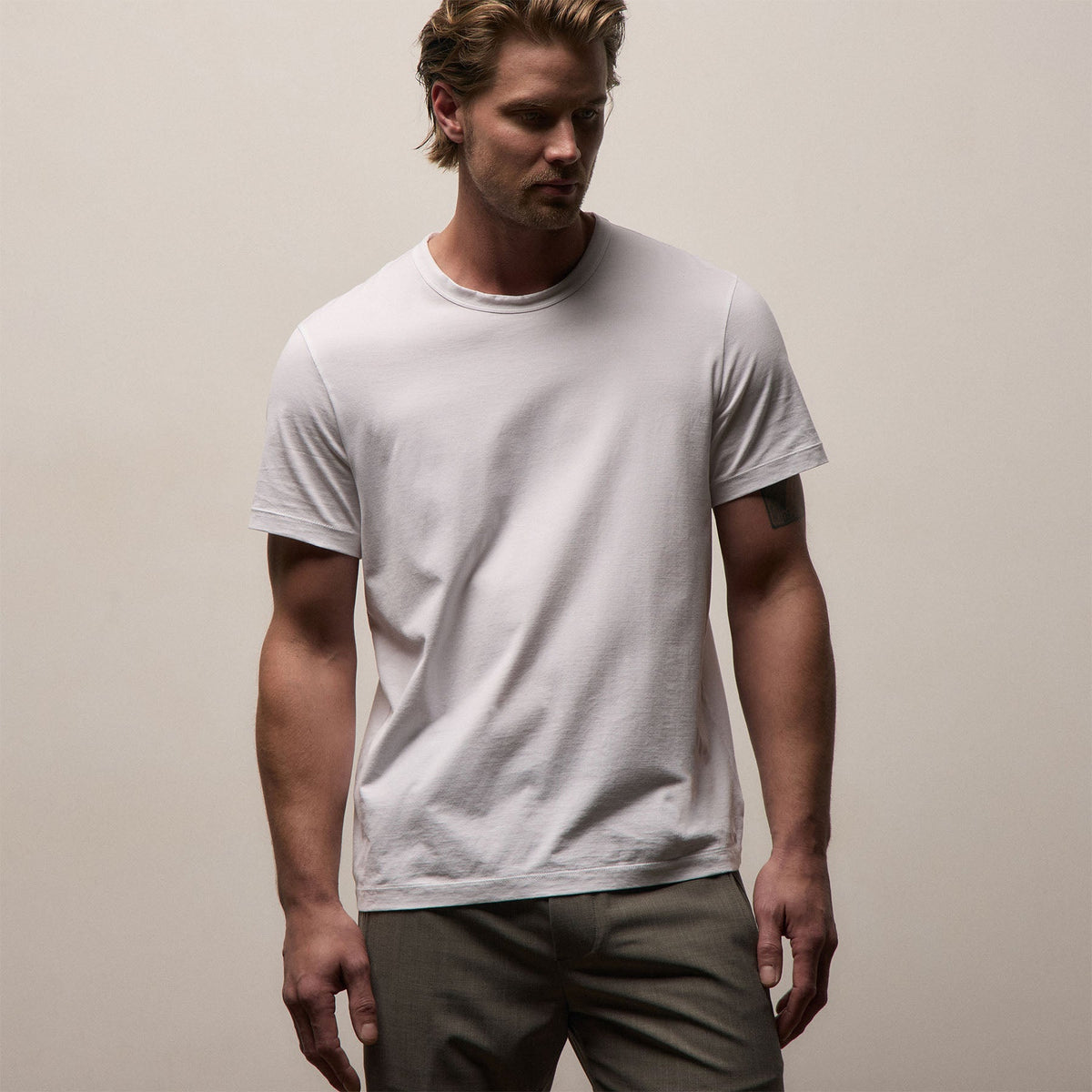 Lotus Jersey Double Ply Crew in White | James Perse Los Angeles