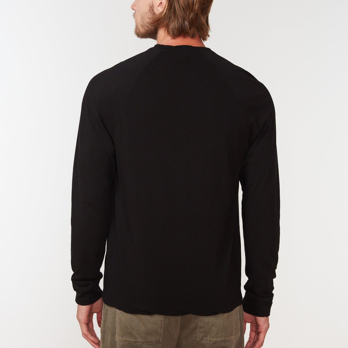 Dry Touch Jersey Raglan Henley in Black | James Perse Los Angeles