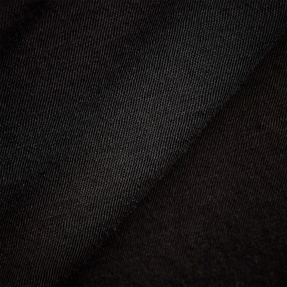 L/S Crew Neck Tee in Black | James Perse Los Angeles