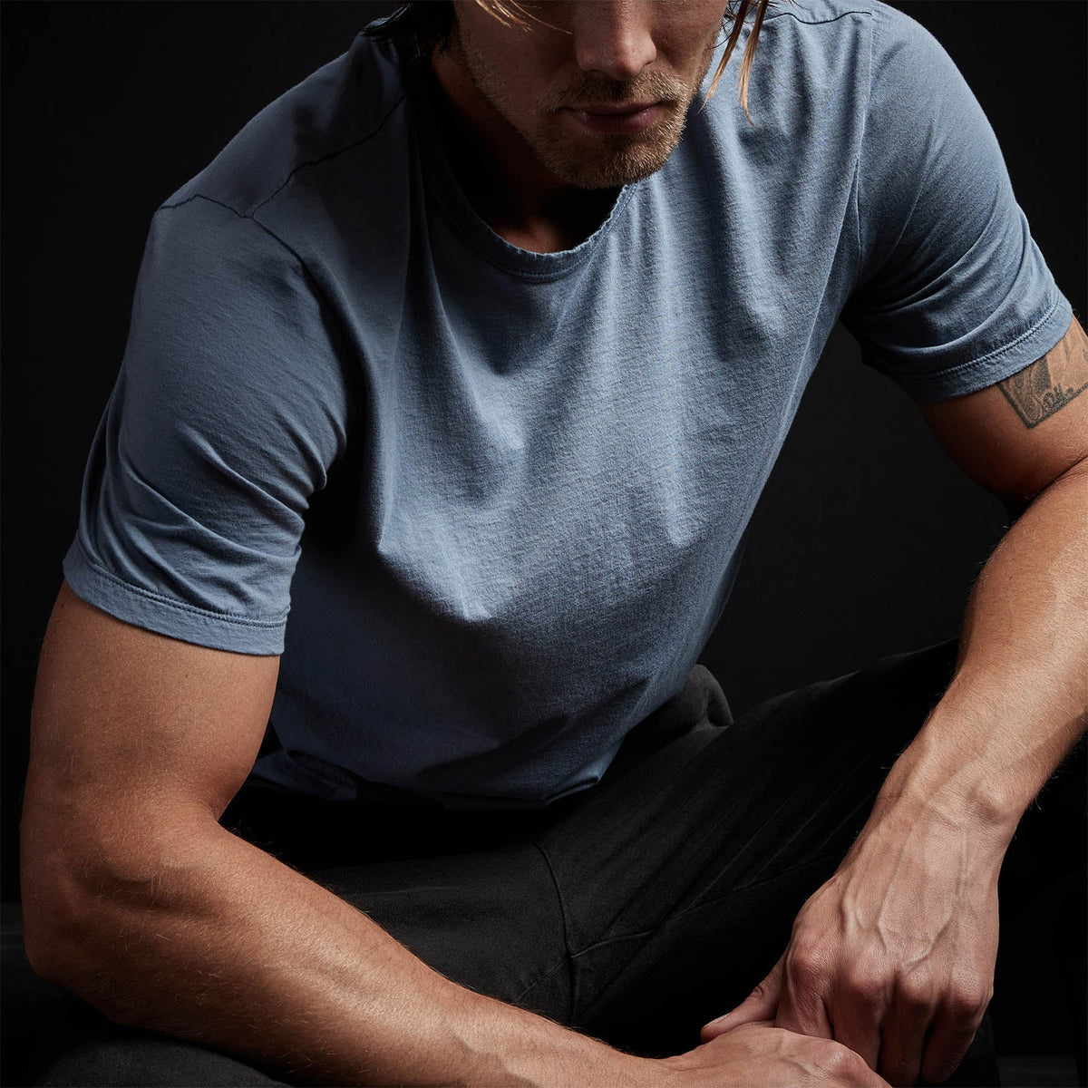 Luxe Lotus Jersey Tee in Globe | James Perse Los Angeles