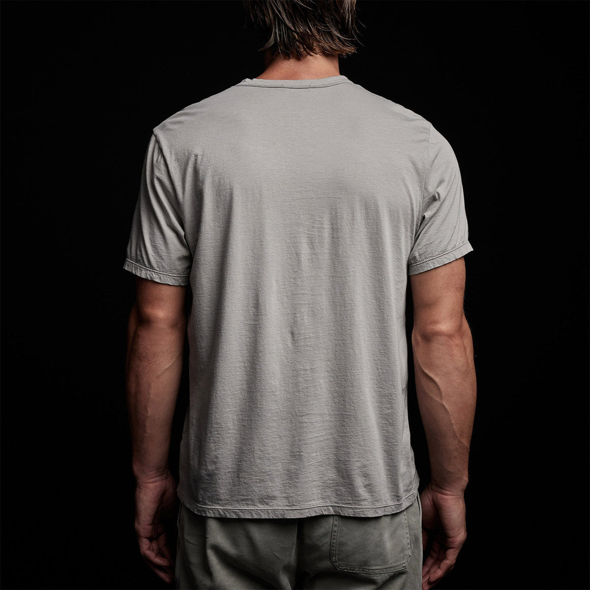 Luxe Lotus Jersey Tee in Paver | James Perse Los Angeles