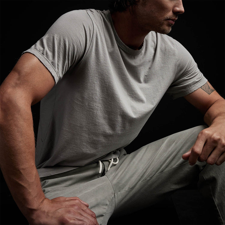 Luxe Lotus Jersey Tee in Paver | James Perse Los Angeles