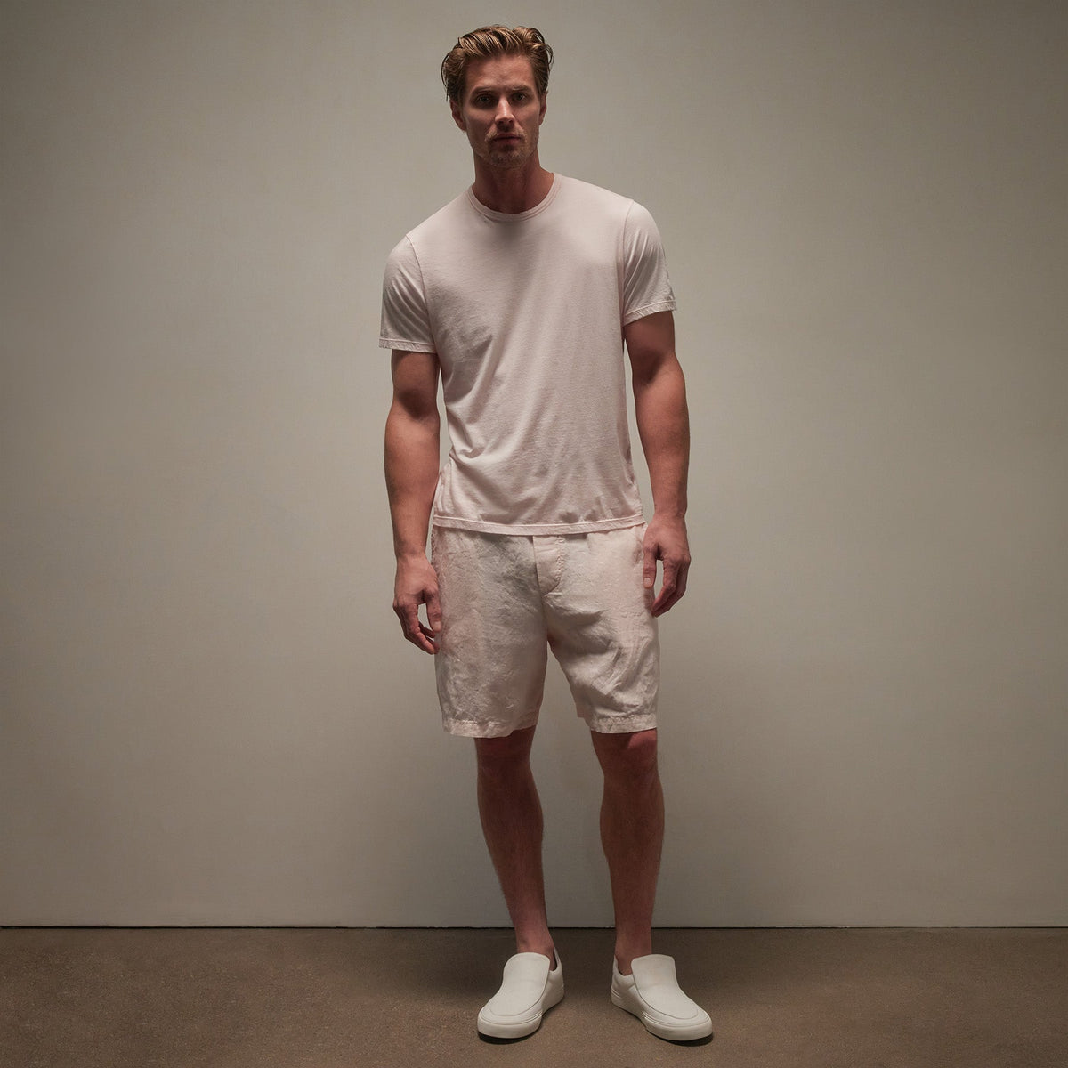 Luxe Lotus Jersey Tee in Zephyr | James Perse Los Angeles