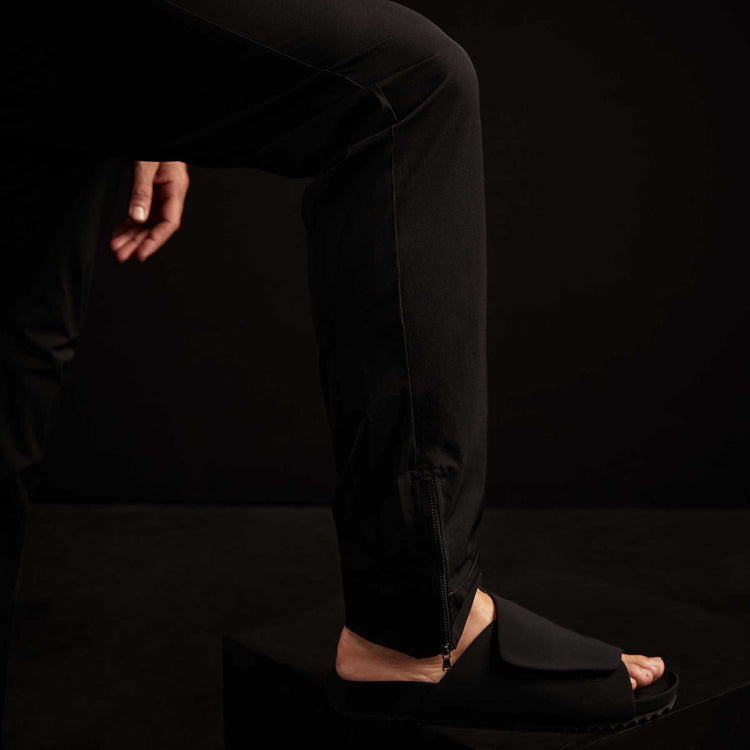 Y/OSEMITE Jersey Lined Performance Pant - Black | James Perse Los Angeles