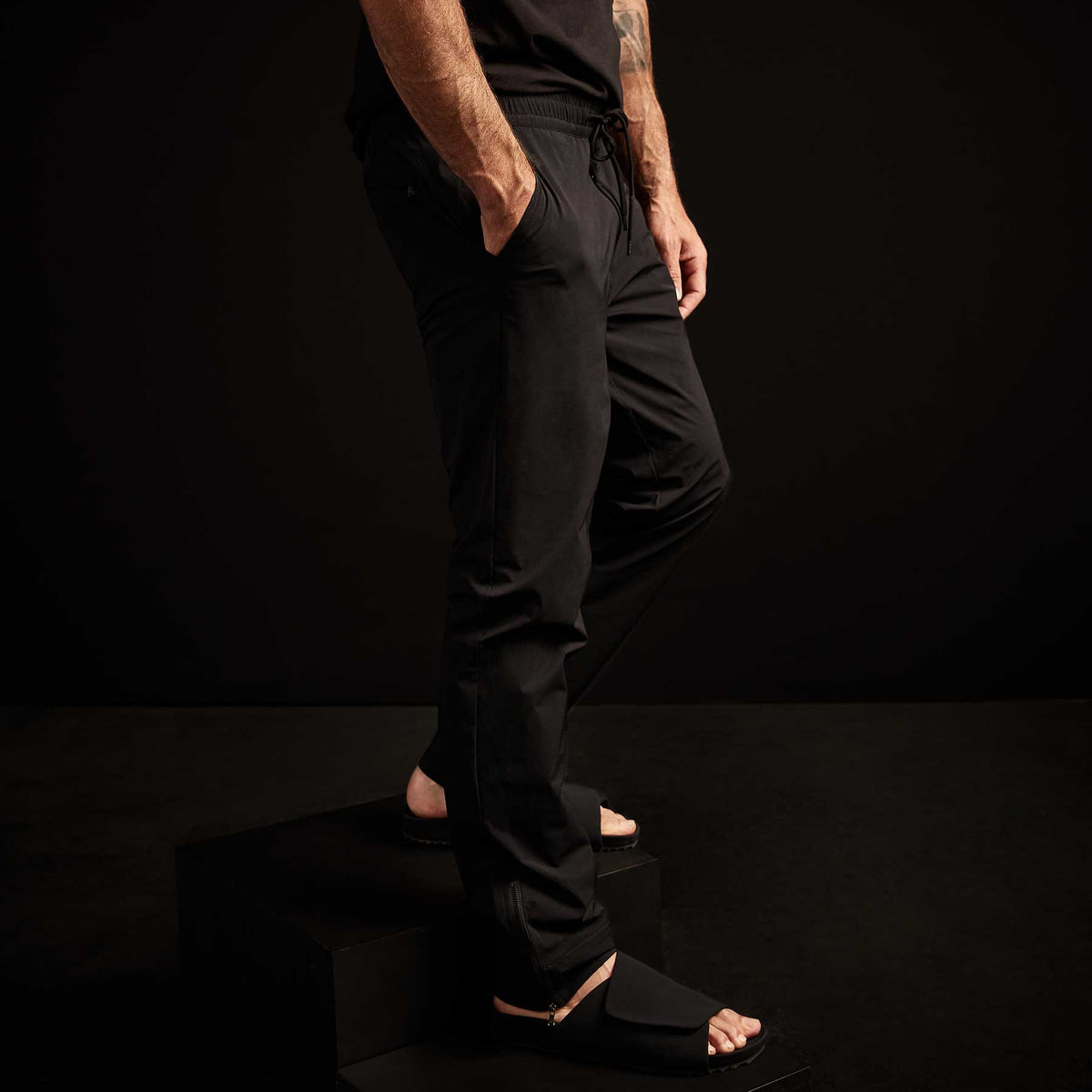 Y/OSEMITE Jersey Lined Performance Pant - Black | James Perse Los Angeles