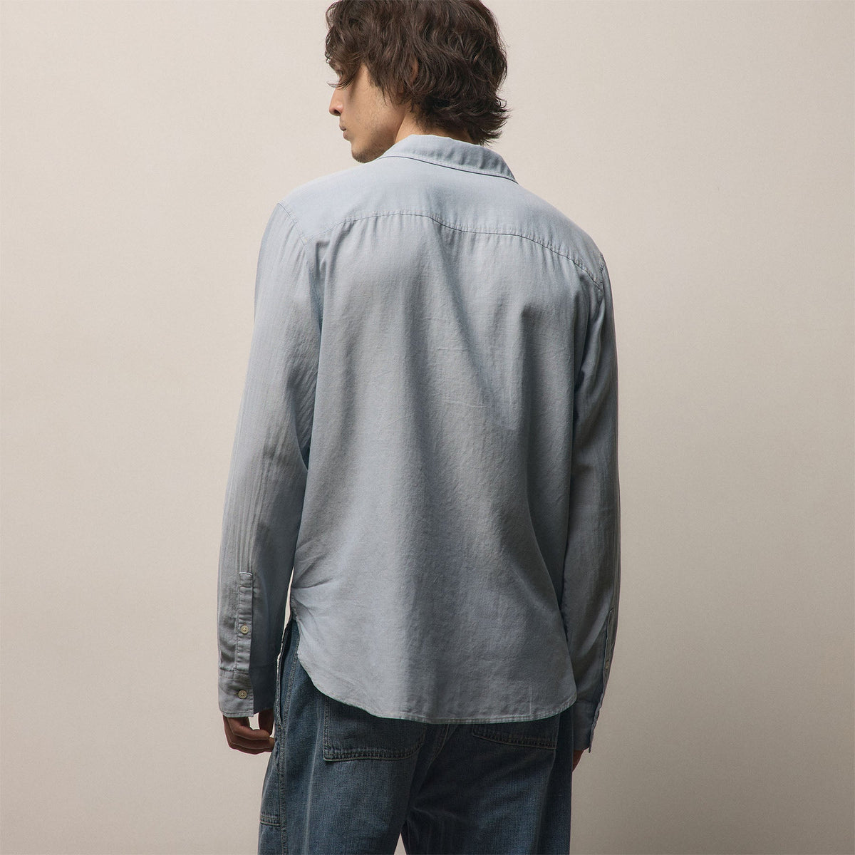 Featherweight Denim Utility Shirt in Bleach Wash | James Perse Los Angeles