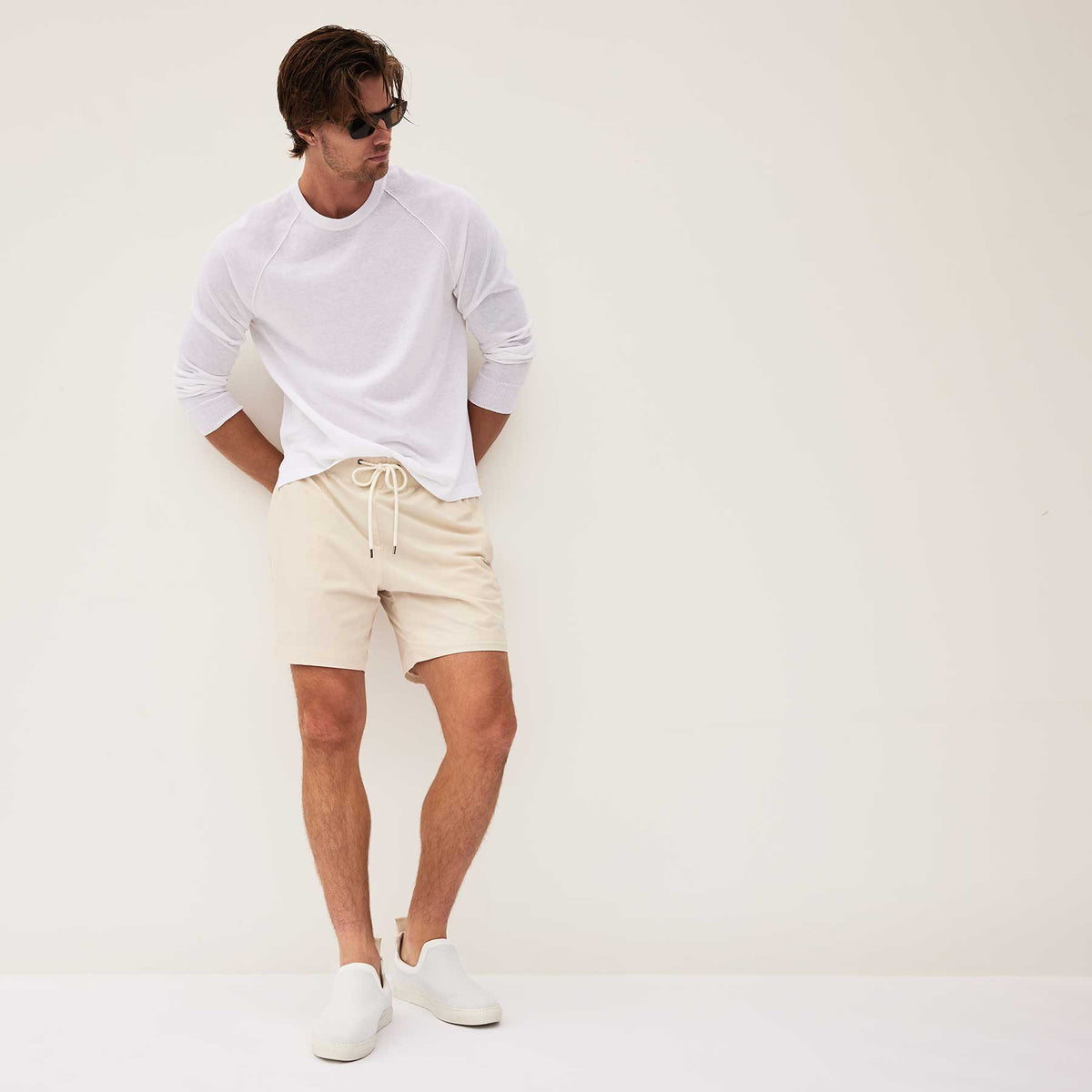Colony Knit Crew in White | James Perse Los Angeles
