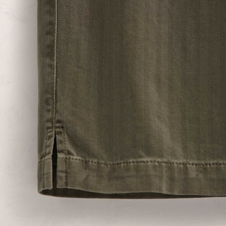Herringbone Twill Golf Trouser in Birch Pigment | James Perse Los Angeles FLAT