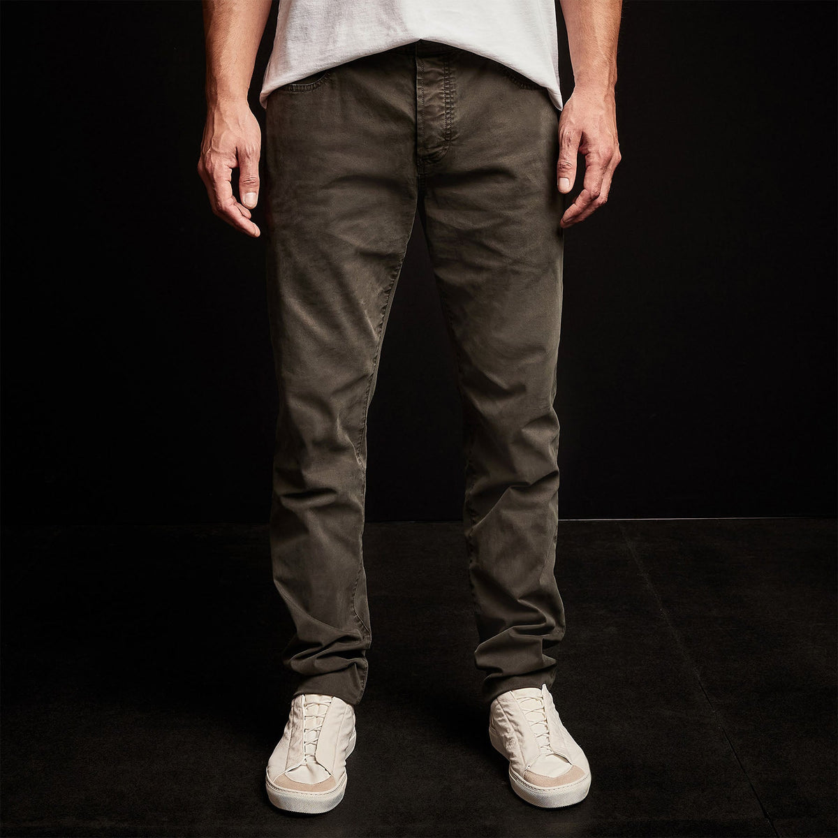 Brushed Twill 5 Pocket Pant in Dark Olive Pigment | James Perse Los Angeles