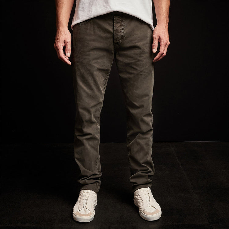 Brushed Twill 5 Pocket Pant in Dark Olive Pigment | James Perse Los Angeles