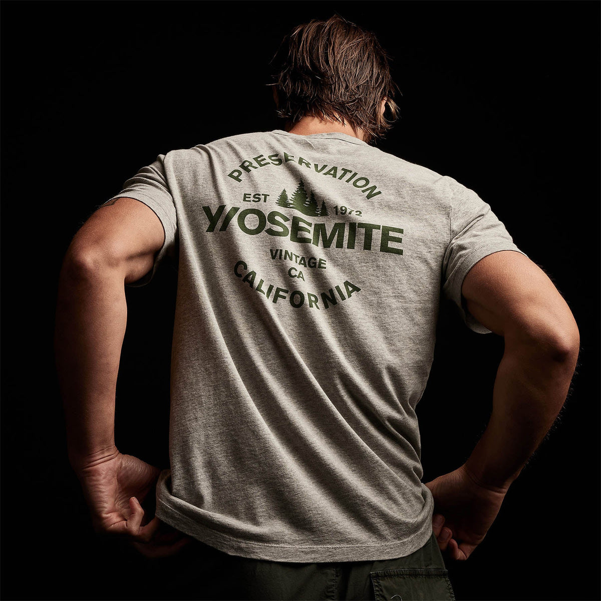 Y/OSEMITE Short Sleeve Crew Neck in Heather Grey/Rugby | James Perse Los Angeles