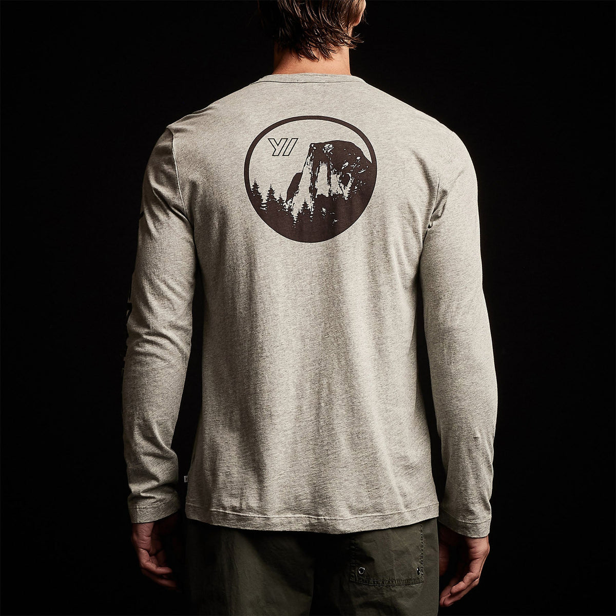 Y/OSEMITE Long Sleeve Crew Neck in Heather Grey | James Perse Los Angeles