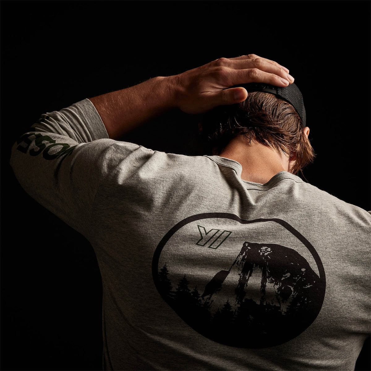 Y/OSEMITE Long Sleeve Crew Neck in Heather Grey | James Perse Los Angeles