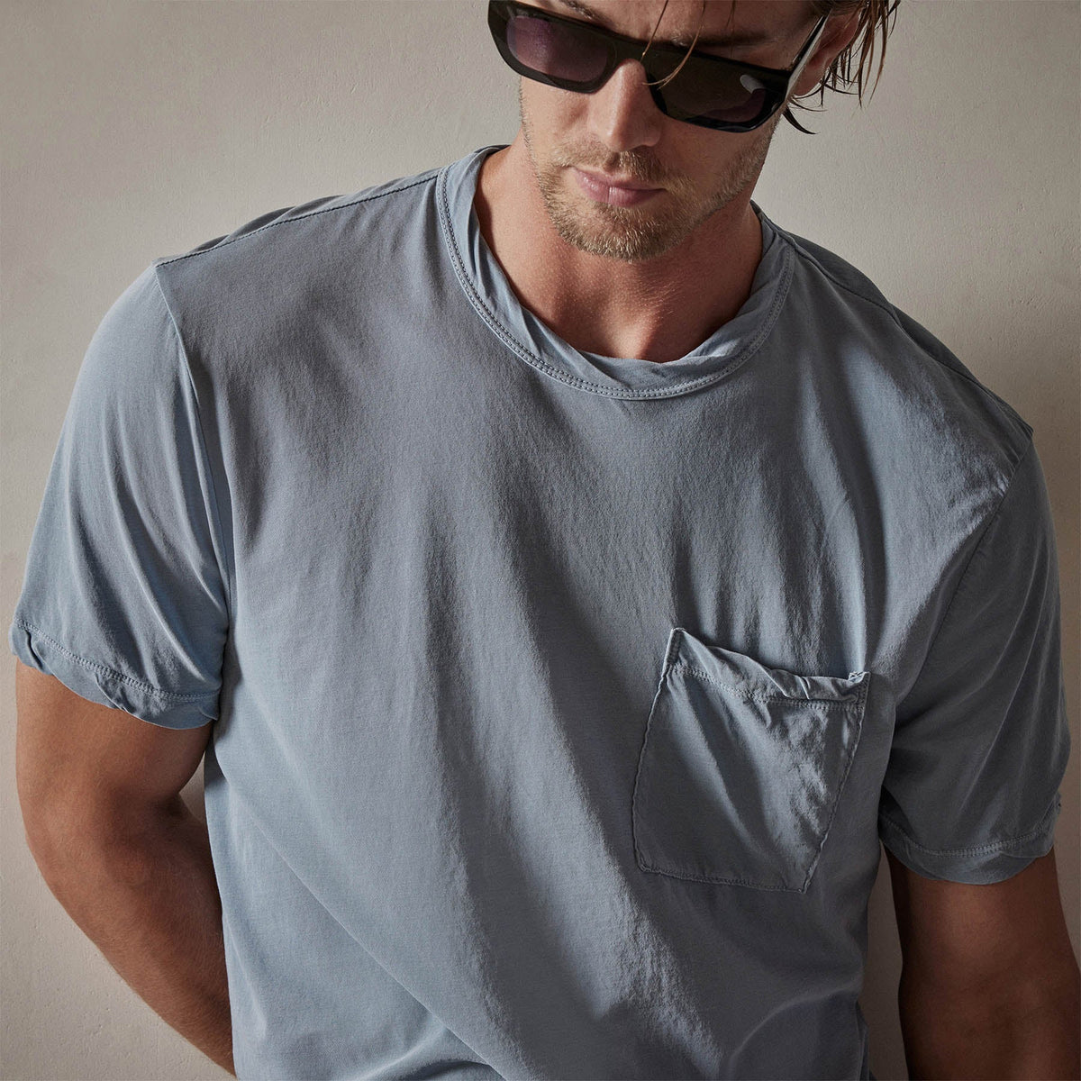 Jersey Short Sleeve Pocket Crew in Bluestone Pigment | James Perse Los Angeles