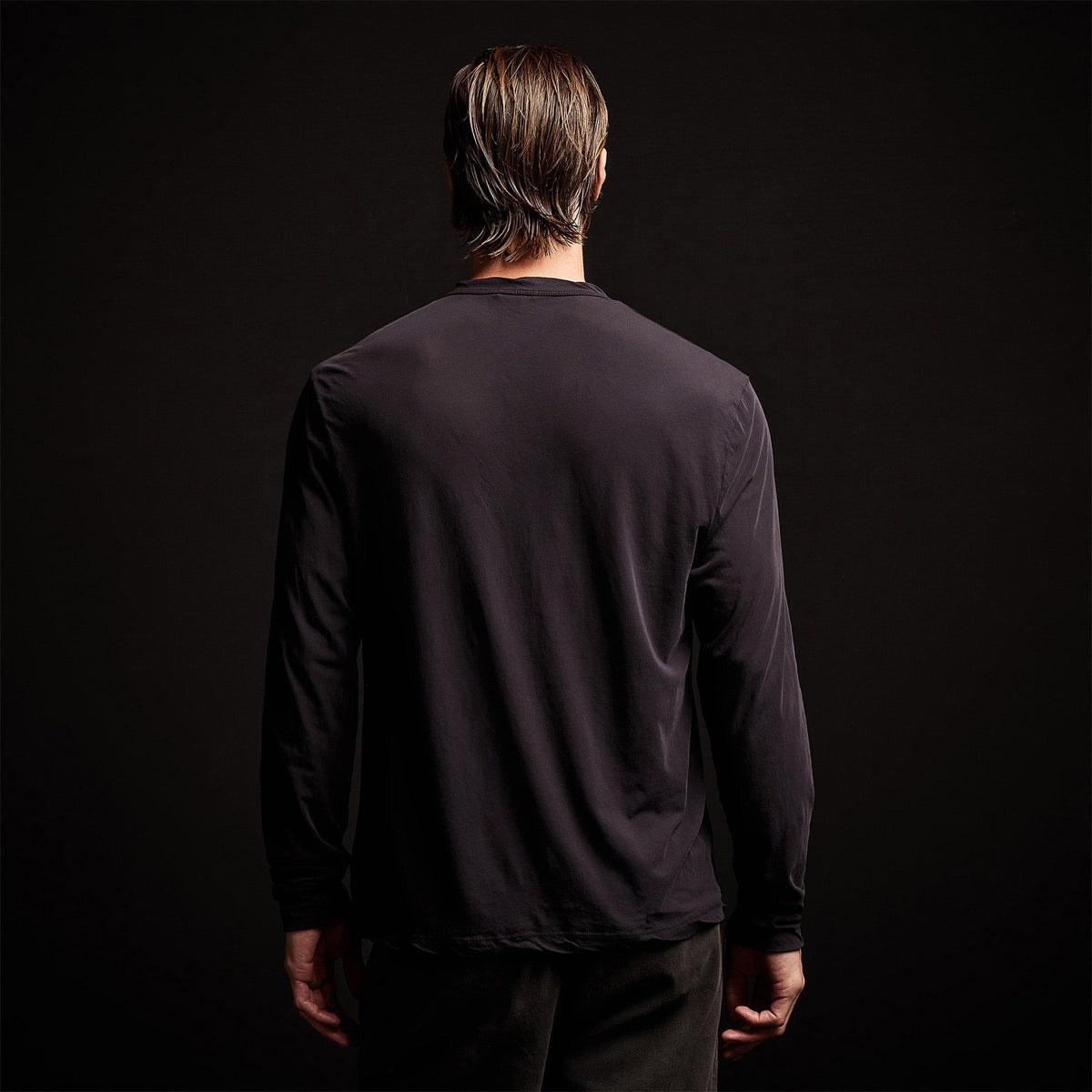 High Gauge Jersey Henley in French Navy | James Perse Los Angeles