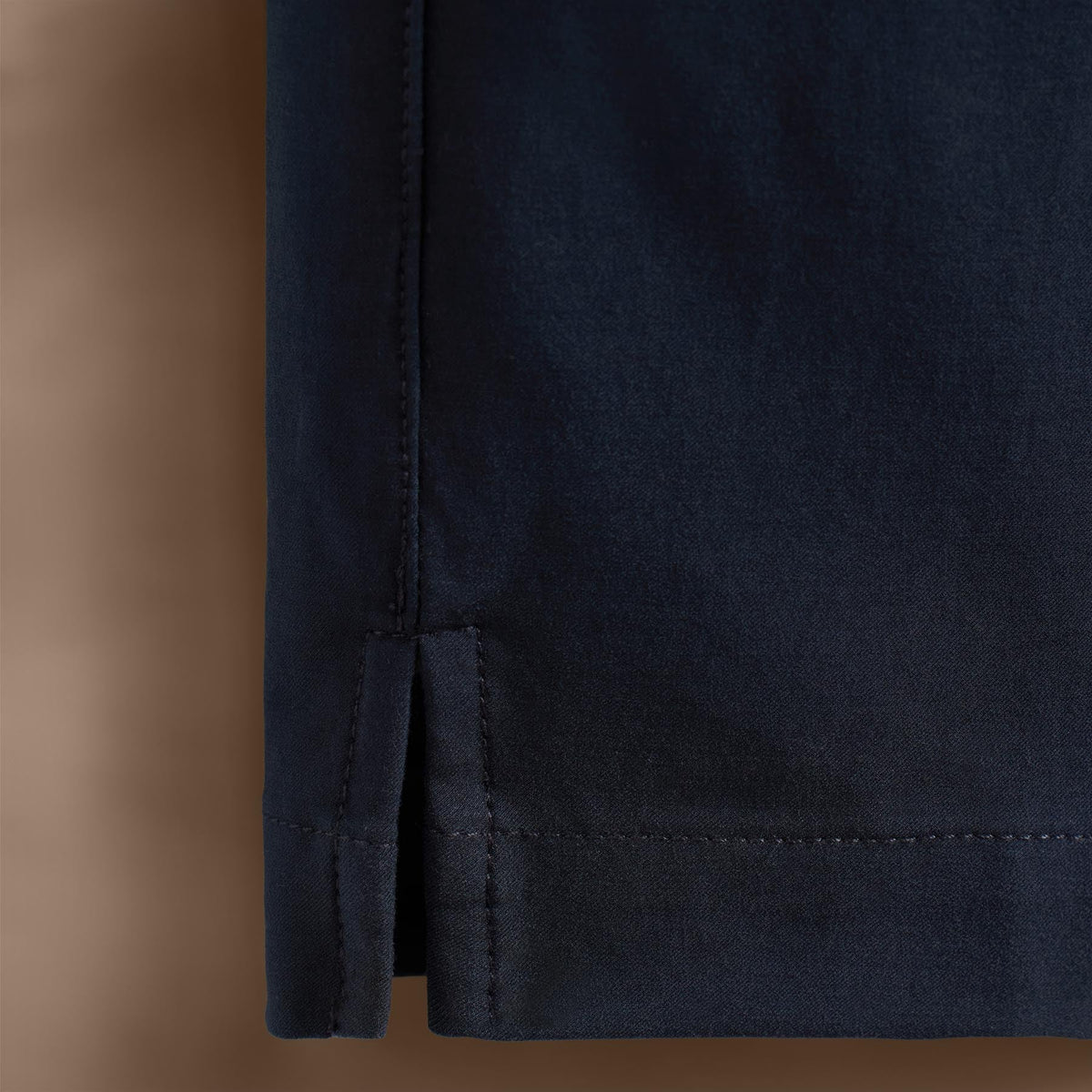 Golf Trouser in Deep | James Perse Los Angeles