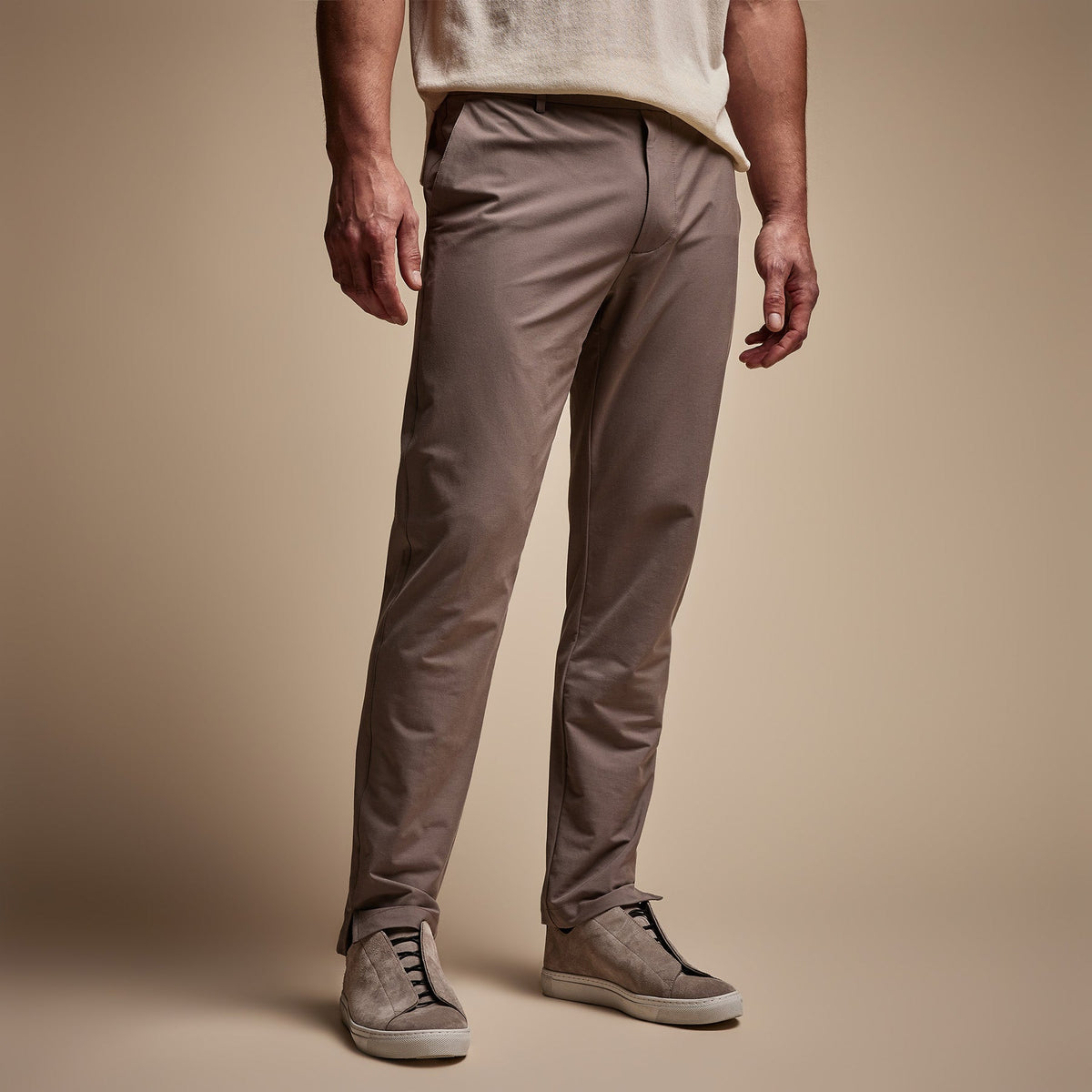 Performance Trouser in Mason | James Perse Los Angeles