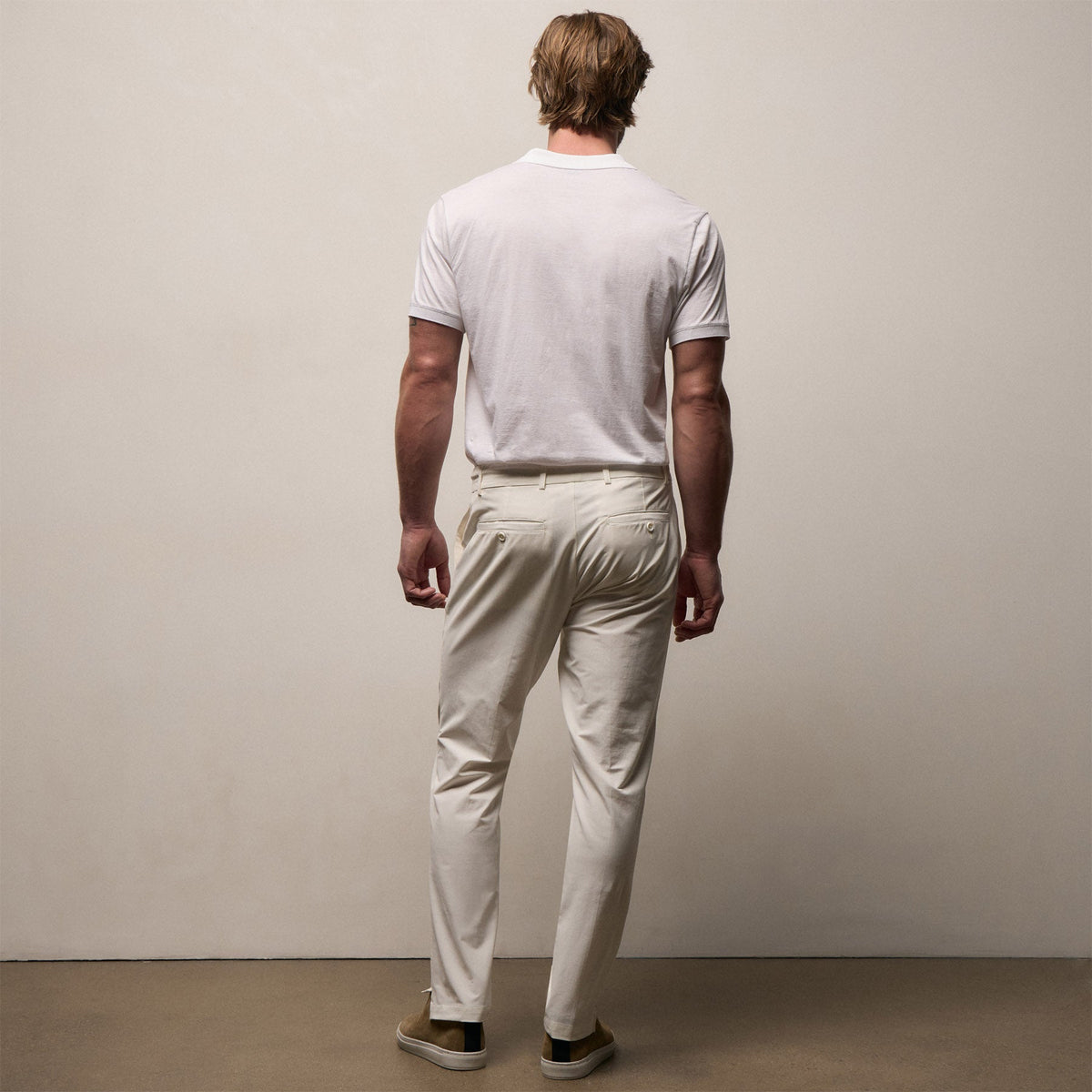 Golf Trouser in Off White | James Perse Los Angeles