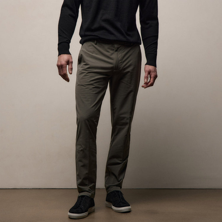 Golf Trouser in Tent | James Perse Los Angeles