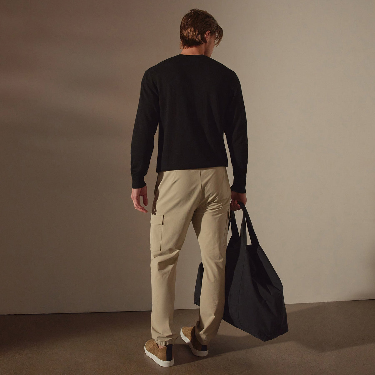 Performance Cotton Cargo Pant in Sand | James Perse Los Angeles