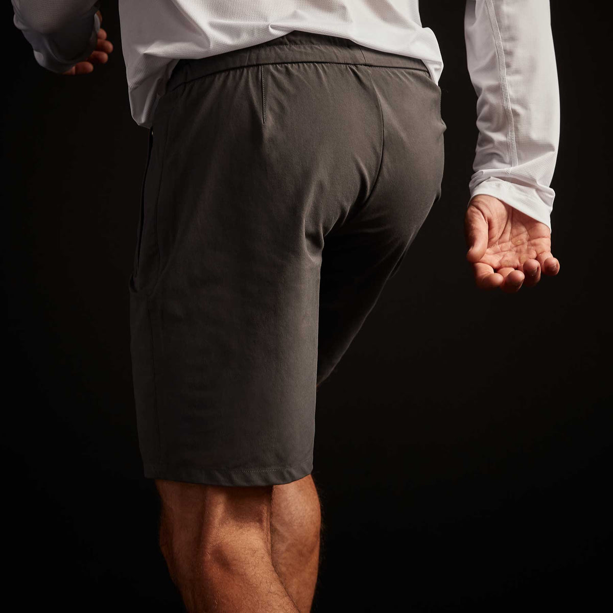 Y/OSEMITE Performance Cotton Short - Abyss | James Perse Los Angeles