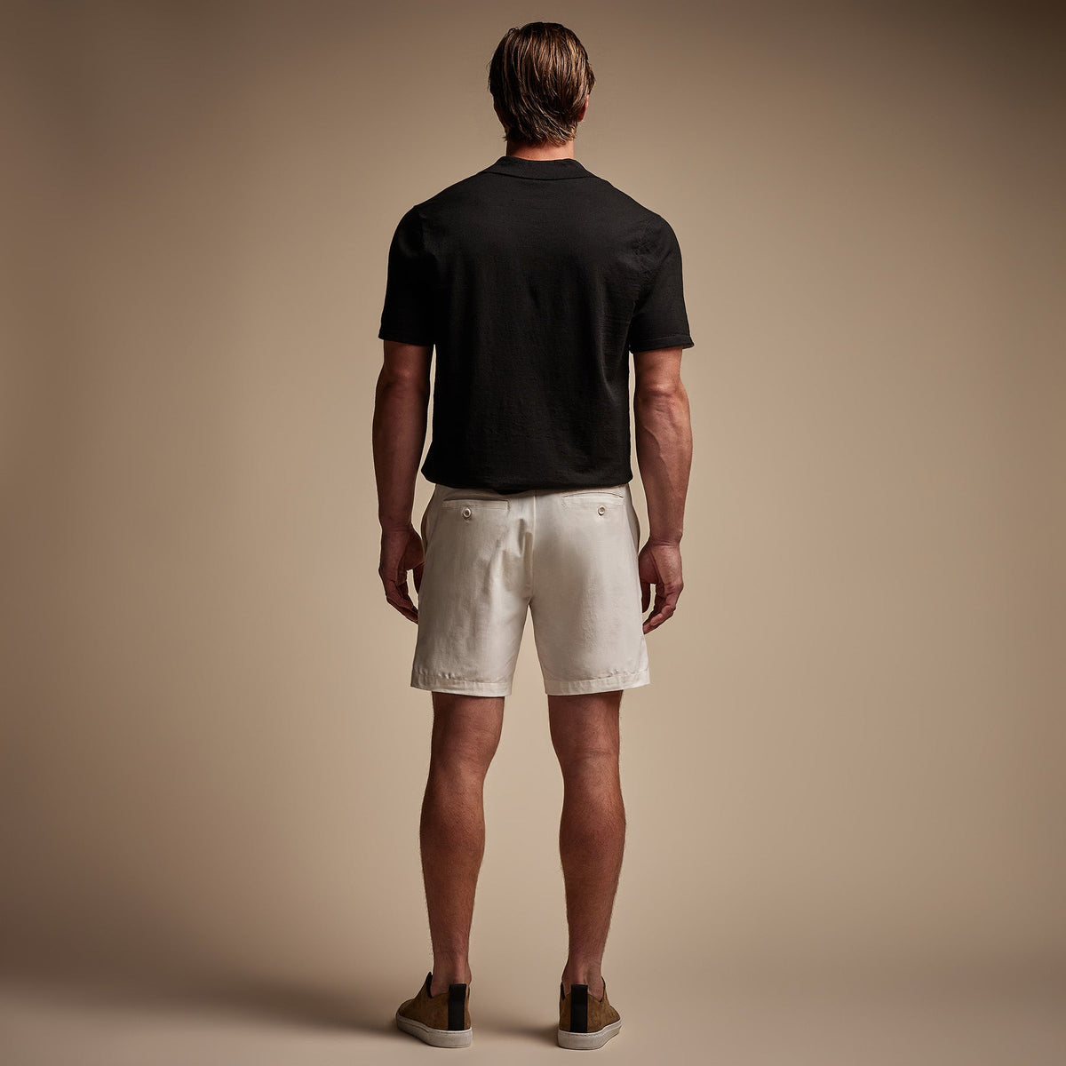 Performance Short in Off White | James Perse Los Angeles