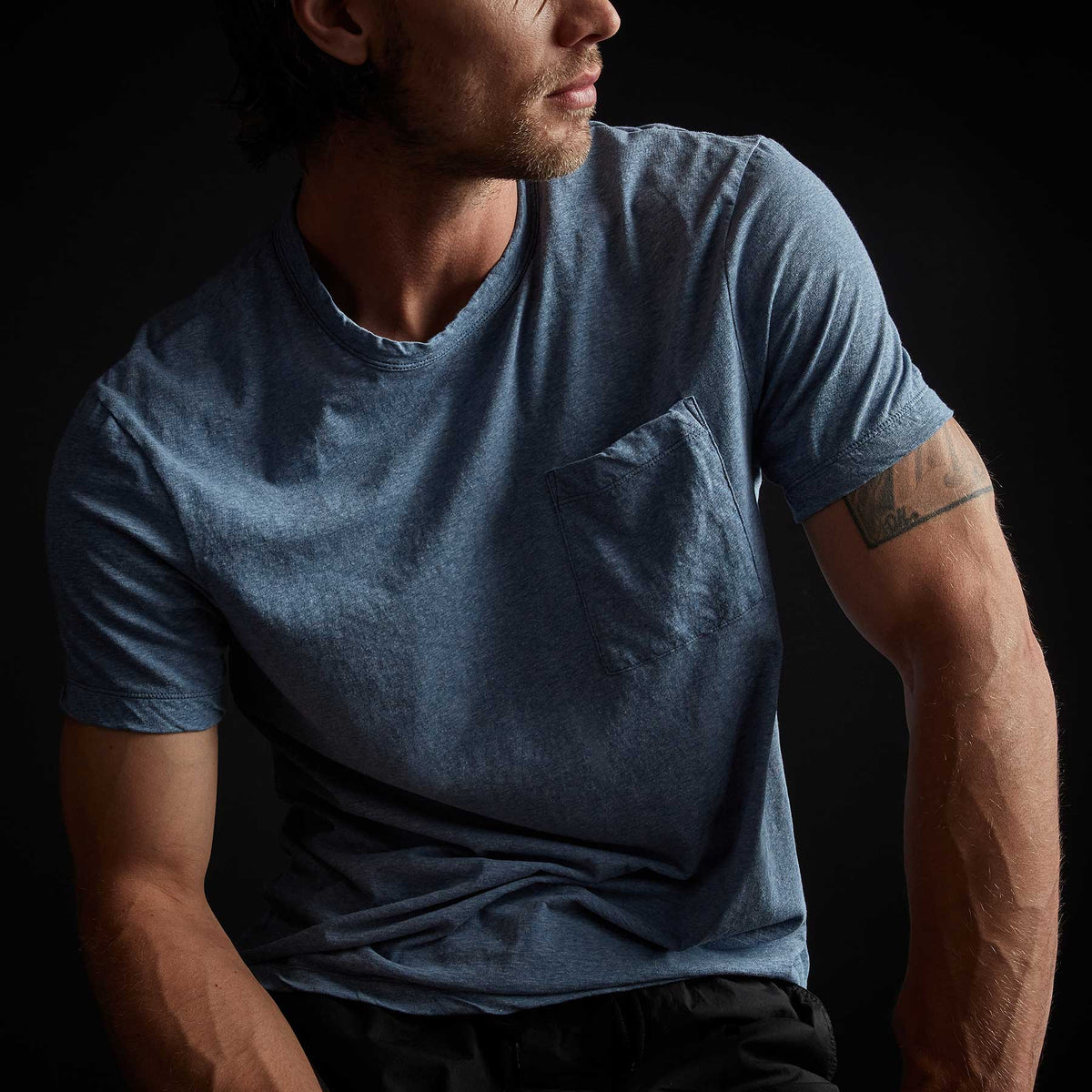 High Twist Recycled Jersey Pocket Tee in Heather Blue | James Perse Los Angeles
