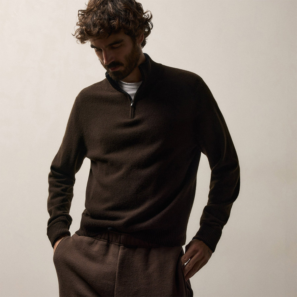 Half Zip Cashmere Funnel Neck in Kona/Black | James Perse Los Angeles