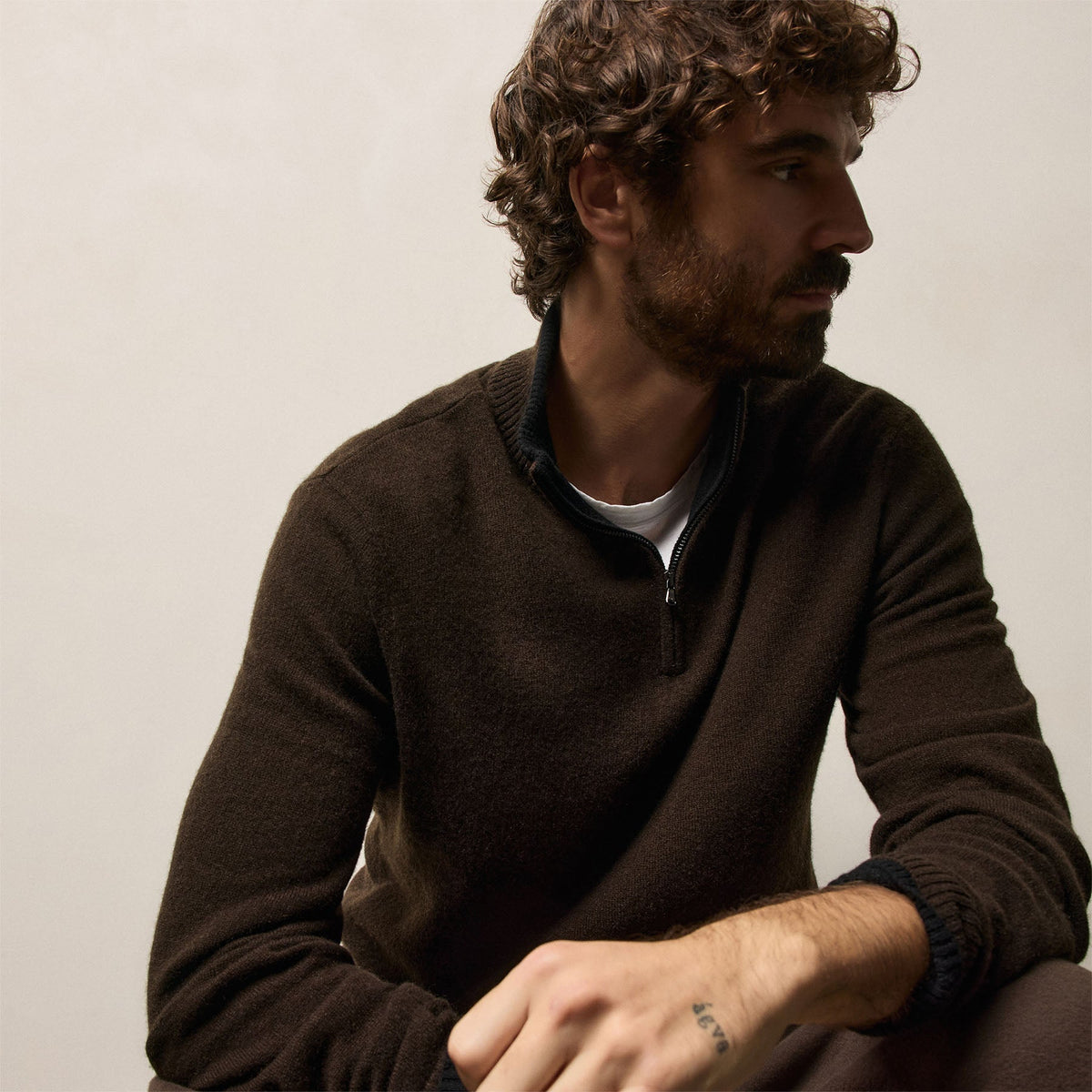 Half Zip Cashmere Funnel Neck in Kona/Black | James Perse Los Angeles